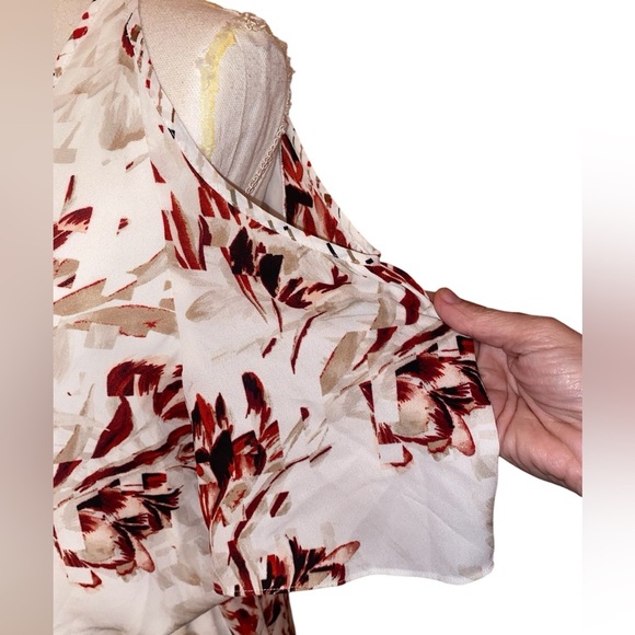 White House/Black Market Floral Cold Shoulder Midi Dress Off WHT/BUR Size 4 - Picture 4 of 11